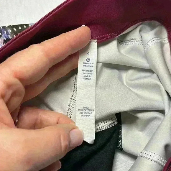 Lululemon What The Sport Short Floral Sport Tranquil Blue Purple Womens Size 4 - Picture 5 of 12